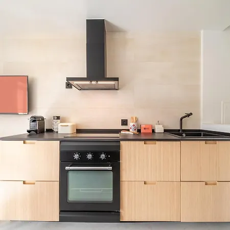 Guestready - Charming Duplex In Heart Of Alfama Vendégház 4*